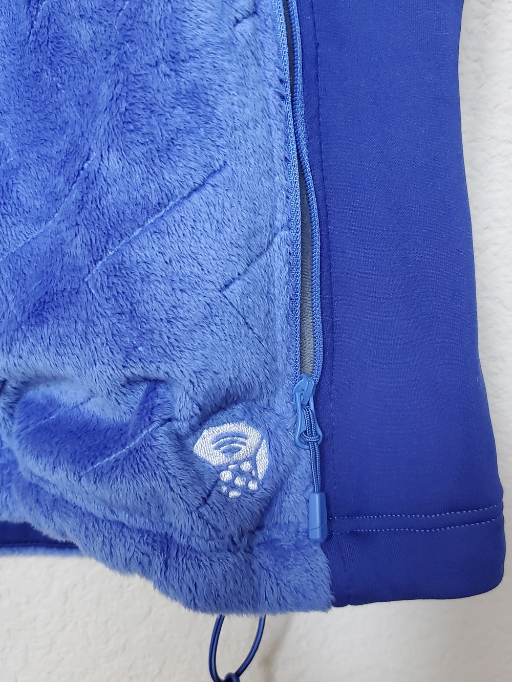 Mountain Hardwear Quilted Royal Blue Fleece Vest.  Size Large - Picture 2 of 8